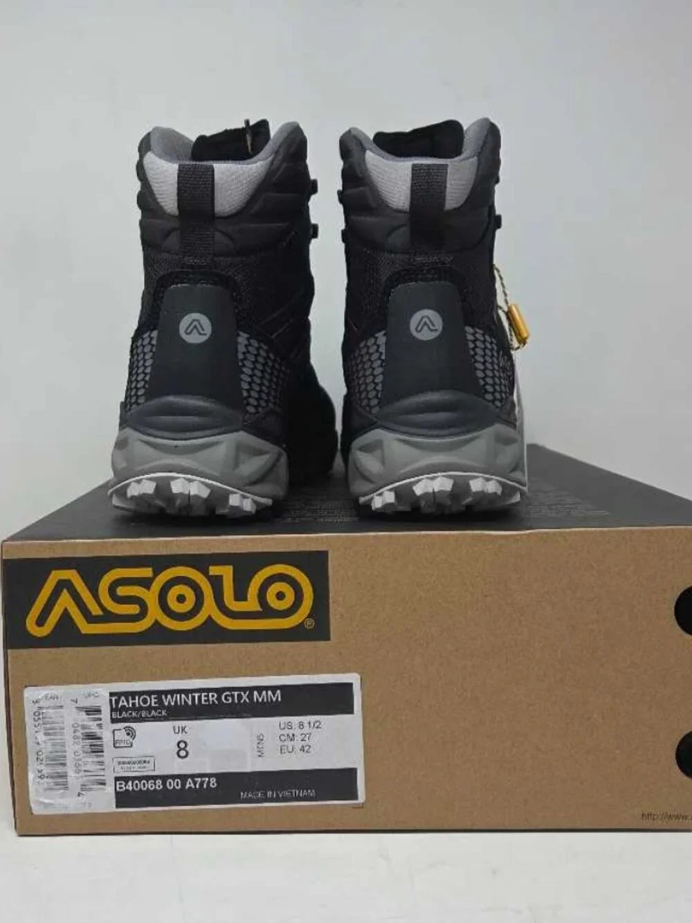 New 8.5 Asolo Tahoe Winter GTX Gore-Tex hiking boots in black